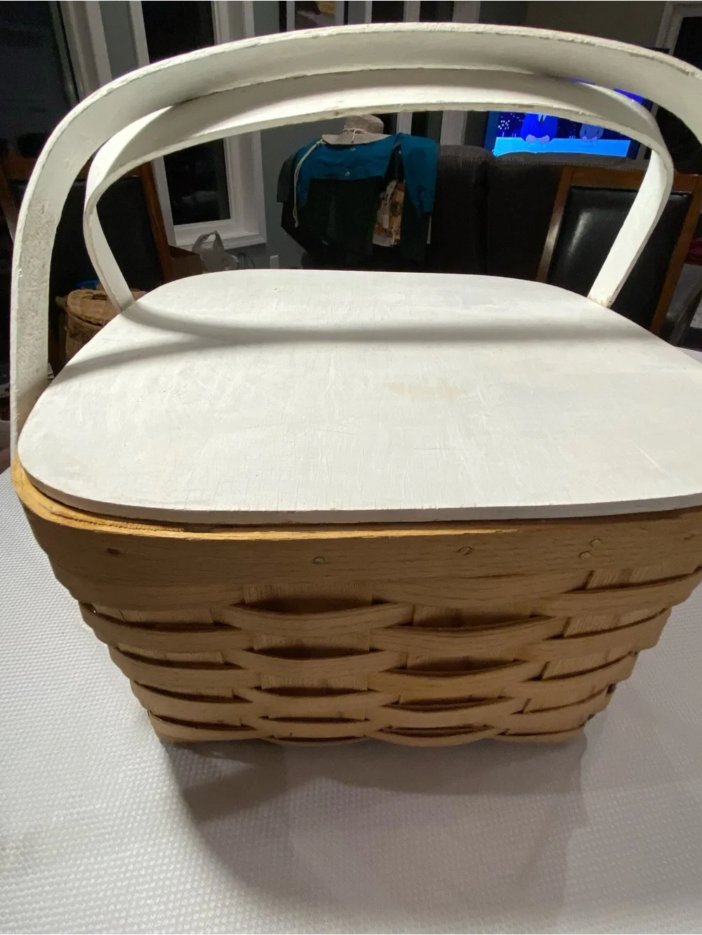 Woven Straw picnic basket w/White Handles red checkered lining